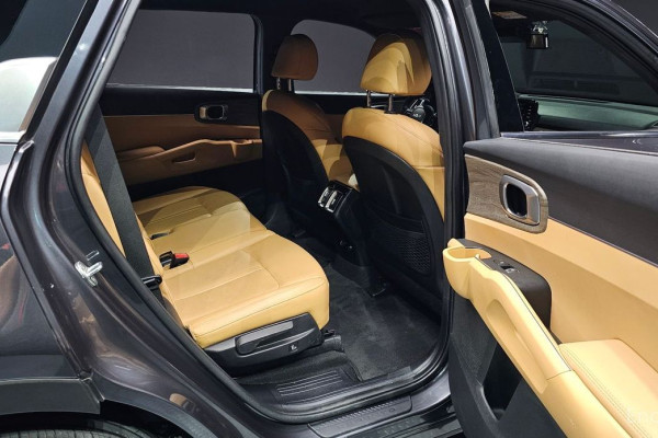 2022 Kia Sorento с пробегом 67 067 км