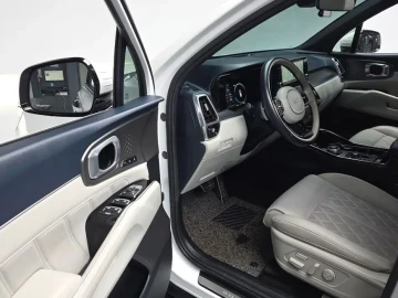 2022 Kia Sorento с пробегом 33 541 км