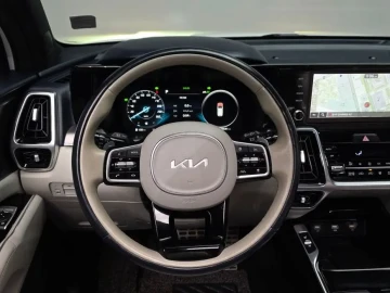 2022 Kia Sorento с пробегом 33 541 км