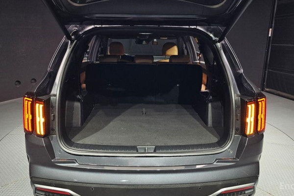 2022 Kia Sorento с пробегом 67 067 км