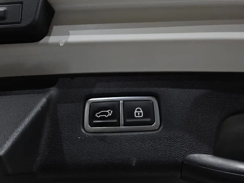 2022 Kia Sorento с пробегом 33 541 км