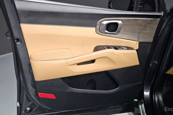 2022 Kia Sorento с пробегом 67 067 км