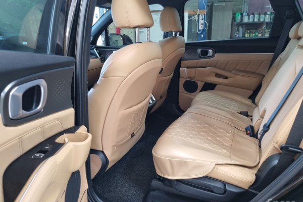 2021 Kia Sorento с пробегом 57 099 км