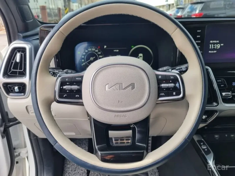 2022 Kia Sorento с пробегом 87 492 км