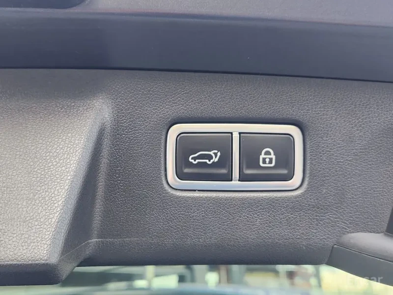 2023 Kia Sorento с пробегом 14 600 км