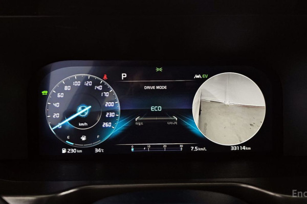 2023 Kia Sorento с пробегом 33 114 км