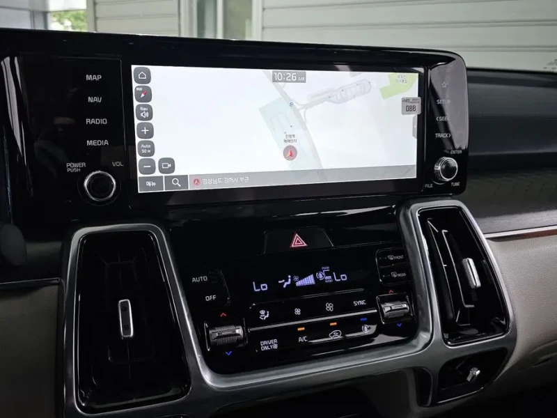 2023 Kia Sorento с пробегом 33 114 км