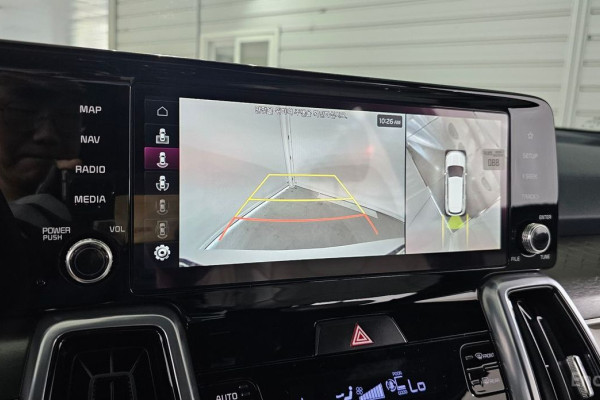 2023 Kia Sorento с пробегом 33 114 км