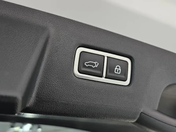 2023 Kia Sorento с пробегом 33 114 км