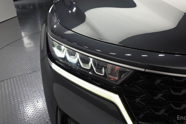 2022 Kia Sorento с пробегом 17 893 км