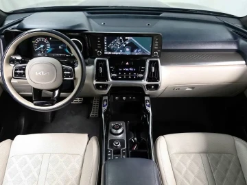 2022 Kia Sorento с пробегом 42 959 км
