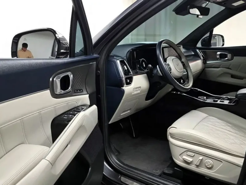 2022 Kia Sorento с пробегом 42 959 км
