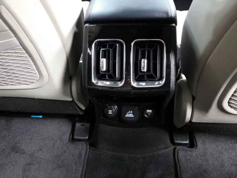 2022 Kia Sorento с пробегом 42 959 км