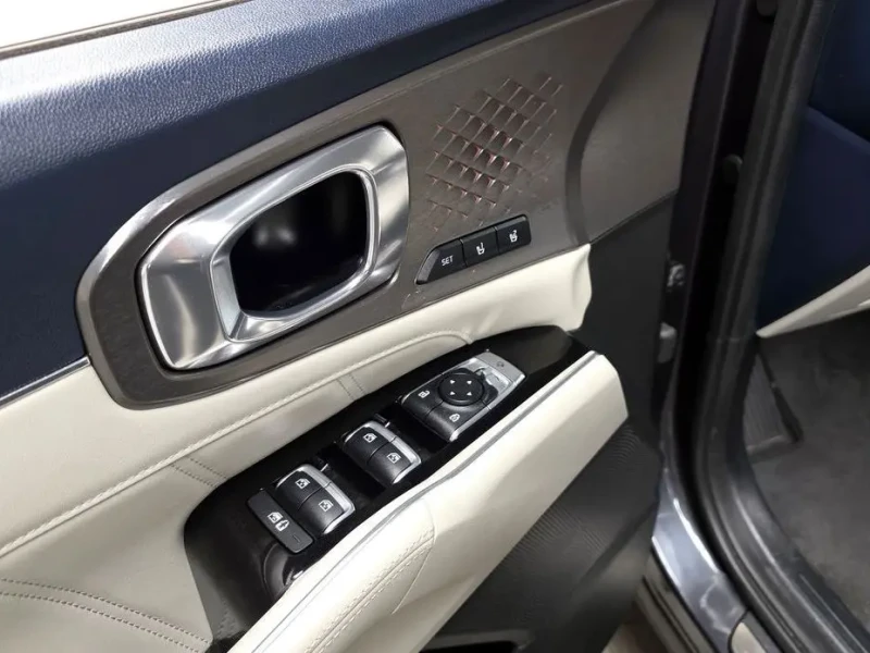 2022 Kia Sorento с пробегом 42 959 км