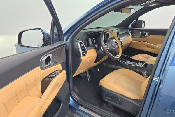 2023 Kia Sorento с пробегом 62 902 км