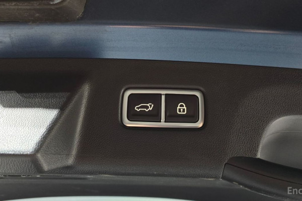 2023 Kia Sorento с пробегом 62 902 км