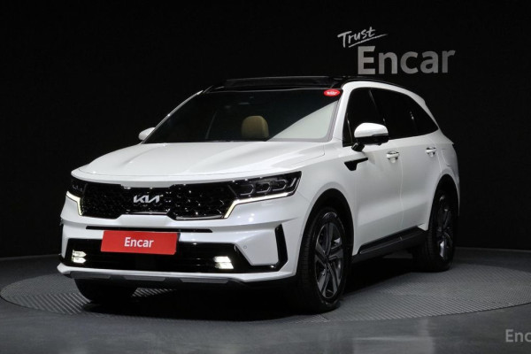 2023 Kia Sorento с пробегом 121 642 км
