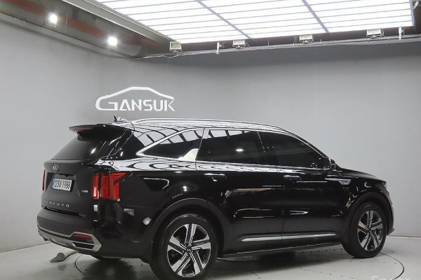 2021 Kia Sorento с пробегом 124 753 км