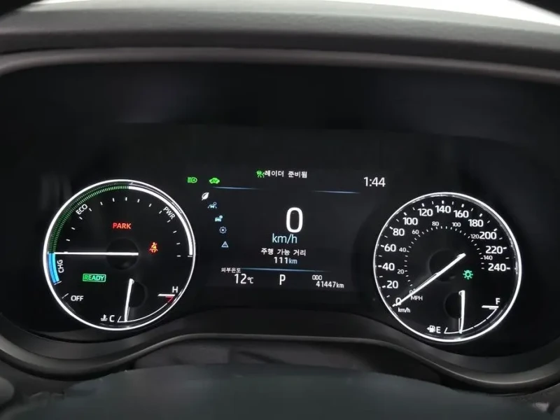 2023 Toyota Sienna с пробегом 41 447 км
