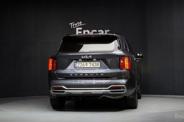 2021 Kia Sorento с пробегом 75 700 км