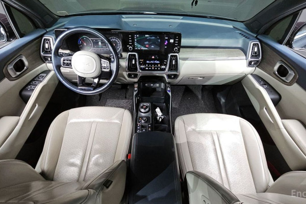 2022 Kia Sorento с пробегом 104 250 км