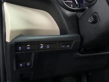 2023 Toyota Sienna с пробегом 41 447 км