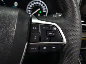2023 Toyota Sienna с пробегом 41 447 км
