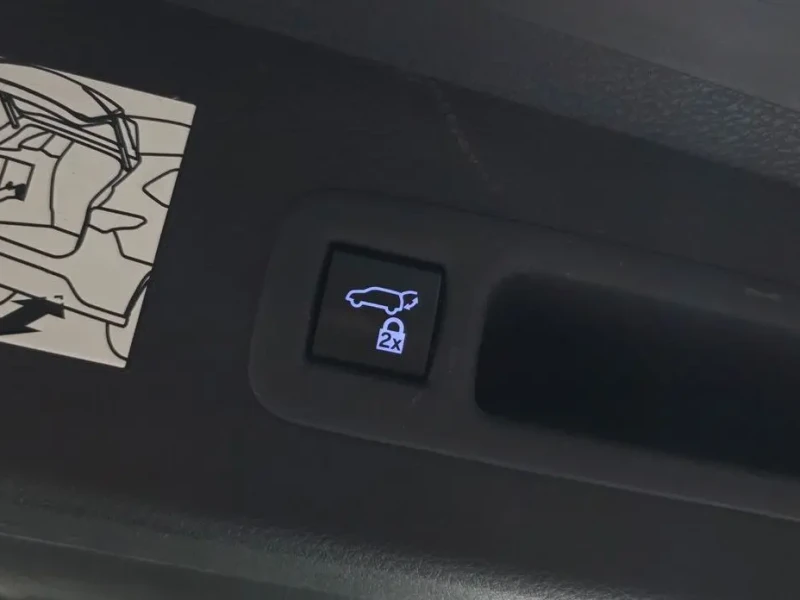 2023 Toyota Sienna с пробегом 41 447 км