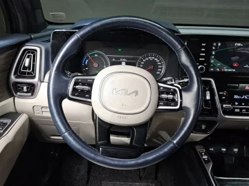 2022 Kia Sorento с пробегом 104 250 км