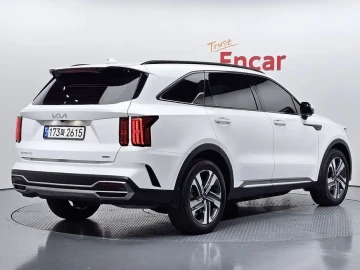 2023 Kia Sorento с пробегом 29 674 км
