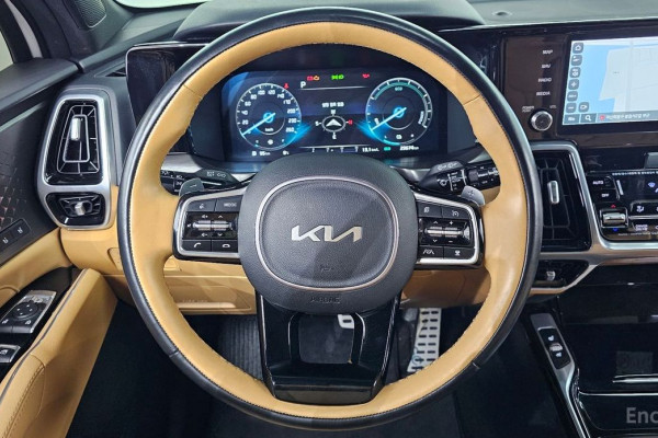 2023 Kia Sorento с пробегом 29 674 км