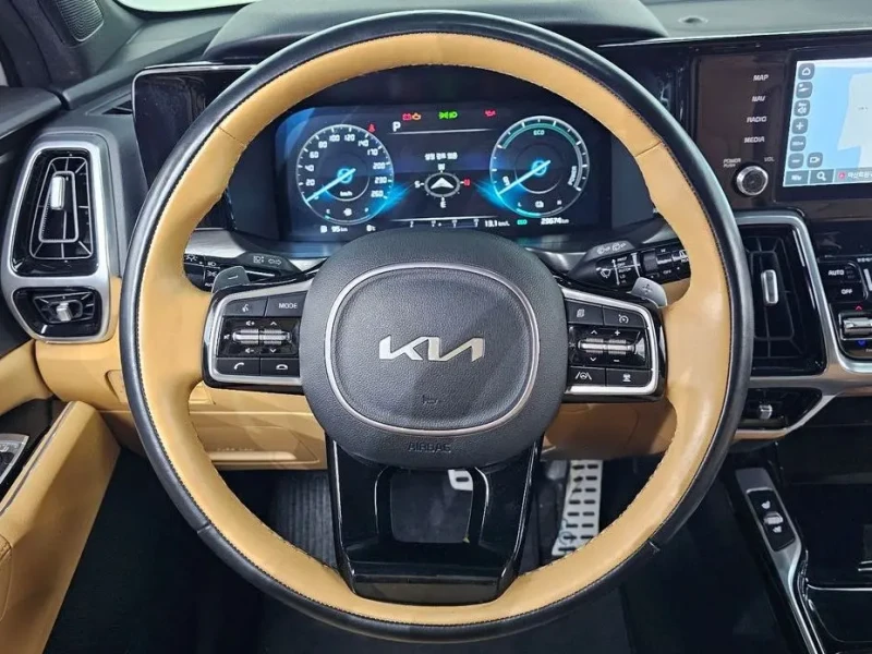 2023 Kia Sorento с пробегом 29 674 км
