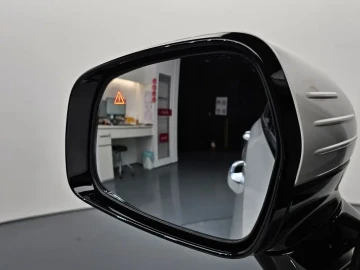 2023 Kia Sorento с пробегом 29 674 км