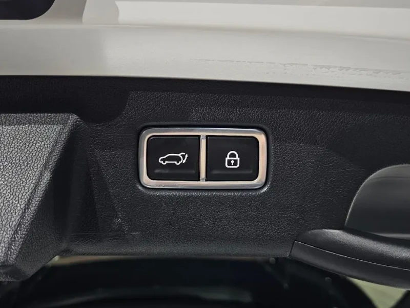2023 Kia Sorento с пробегом 29 674 км
