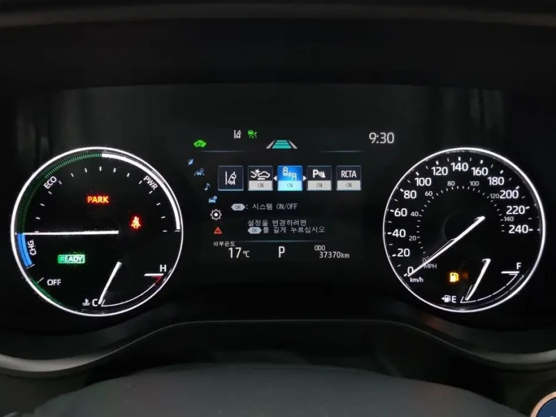 2024 Toyota Sienna с пробегом 37 370 км
