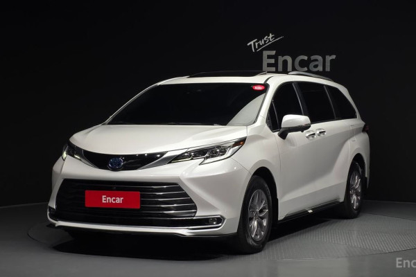 2024 Toyota Sienna с пробегом 37 370 км
