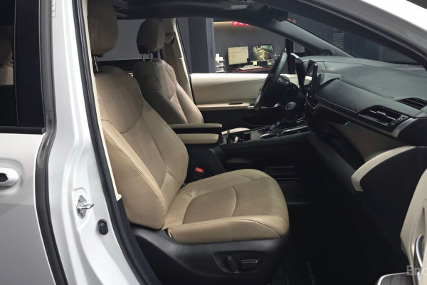 2024 Toyota Sienna с пробегом 37 370 км