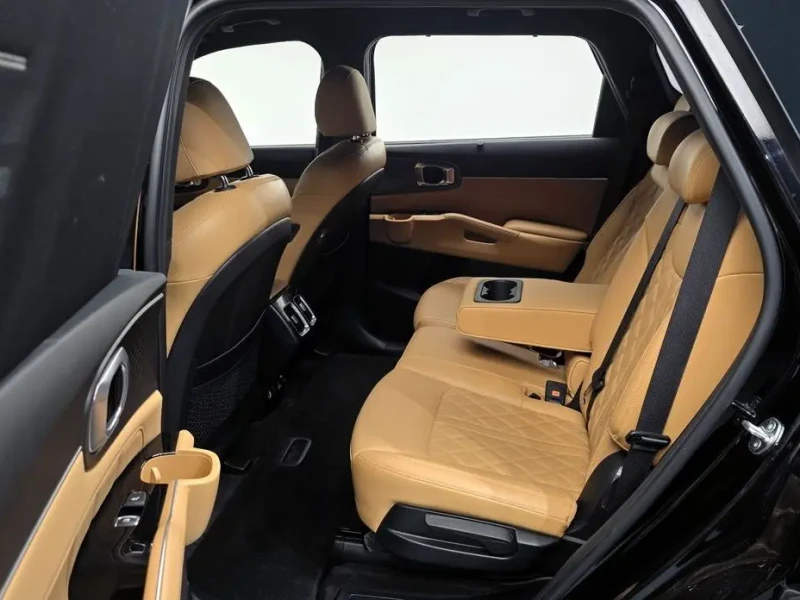 2023 Kia Sorento с пробегом 59 727 км