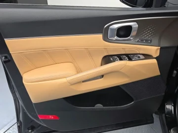 2023 Kia Sorento с пробегом 59 727 км
