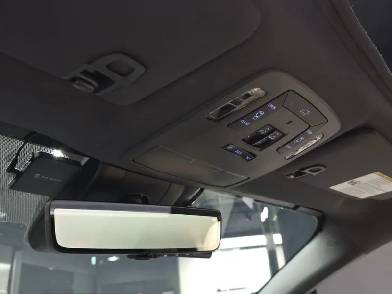 2024 Toyota Sienna с пробегом 37 370 км