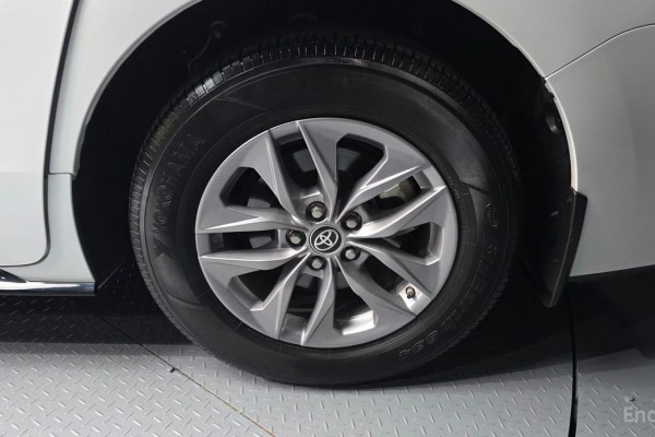 2024 Toyota Sienna с пробегом 37 370 км