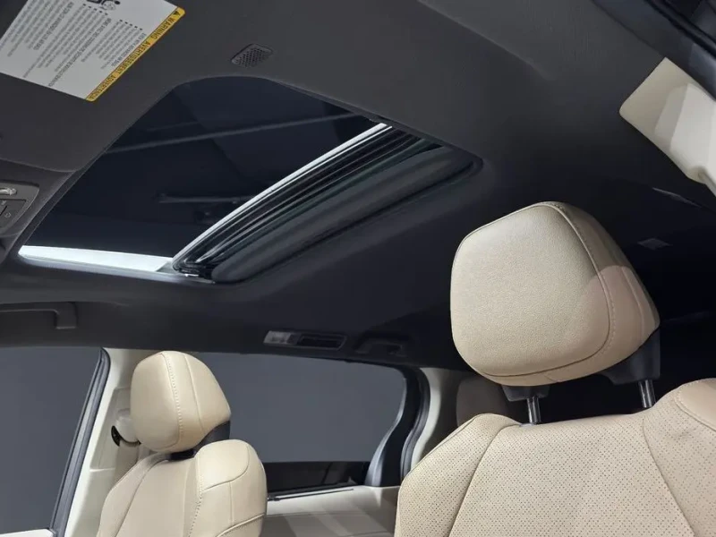 2024 Toyota Sienna с пробегом 20 869 км
