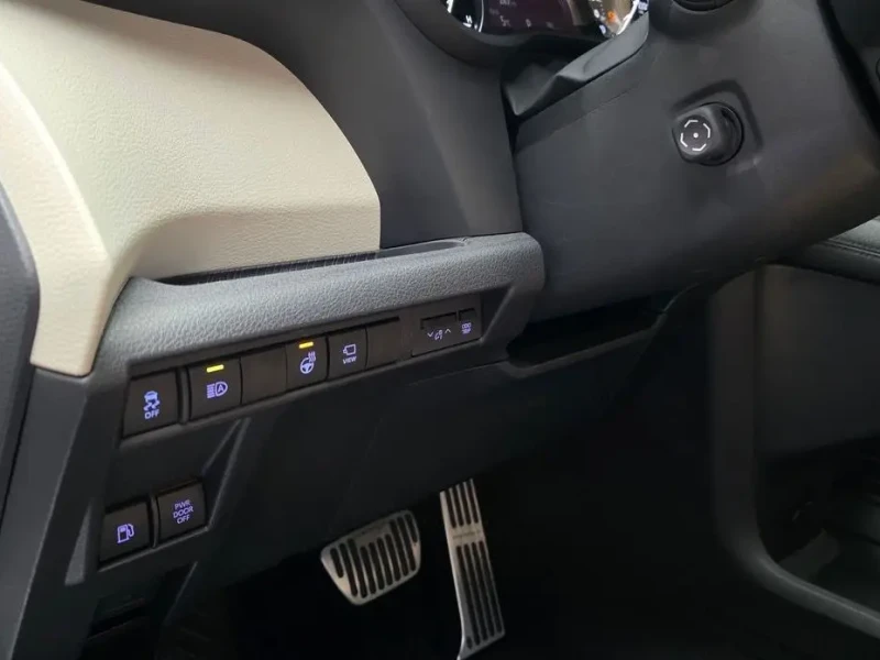 2024 Toyota Sienna с пробегом 20 869 км
