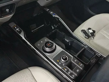 2022 Kia Sorento с пробегом 42 715 км