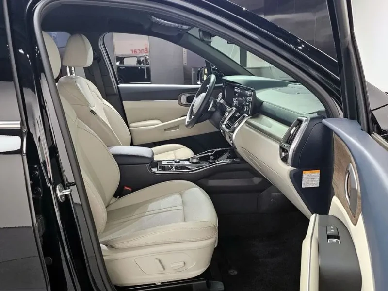 2022 Kia Sorento с пробегом 42 715 км