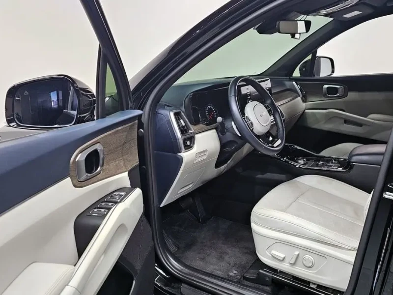 2022 Kia Sorento с пробегом 42 715 км