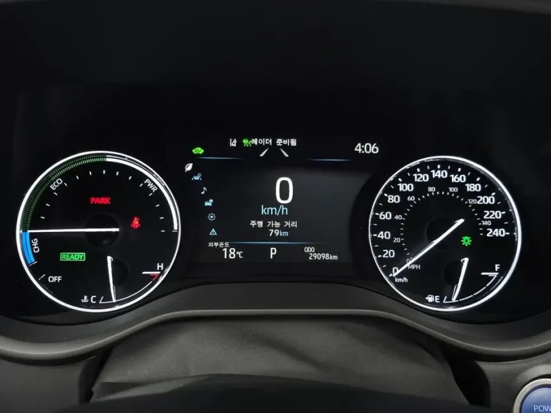 2024 Toyota Sienna с пробегом 29 098 км