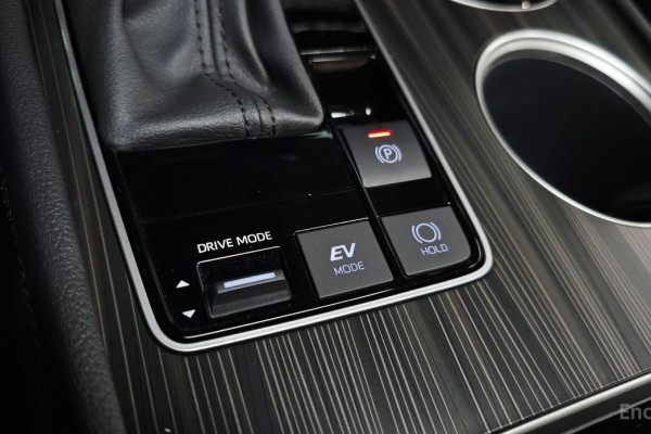 2024 Toyota Sienna с пробегом 29 098 км