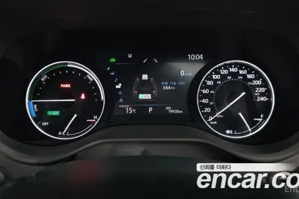 2024 Toyota Sienna с пробегом 19 928 км