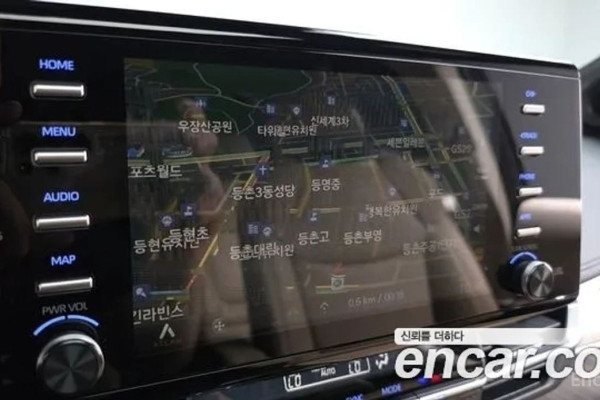 2024 Toyota Sienna с пробегом 19 928 км